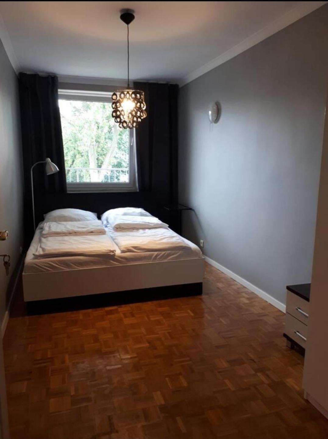 Apartament Blisko Centrum Miasta ジェロナ・グラ エクステリア 写真